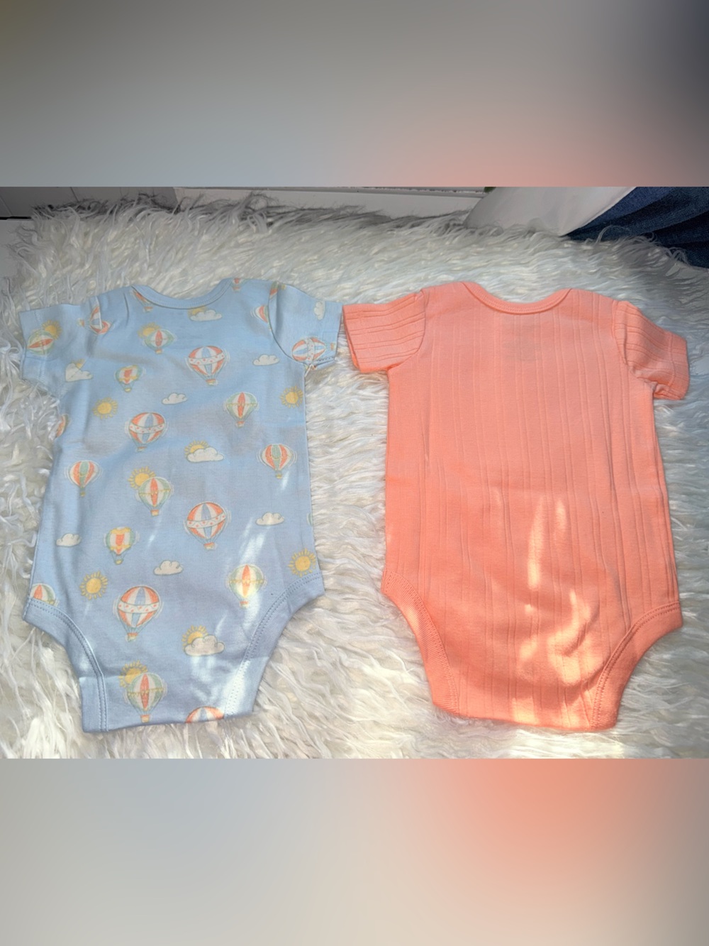 NWOT’s Member’s Mark Baby One-Piece Bodysuit Duo in Light Blue and Coral 3M’s - Picture 4 of 8